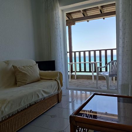 Seafront Apartment ペフコホリ エクステリア 写真