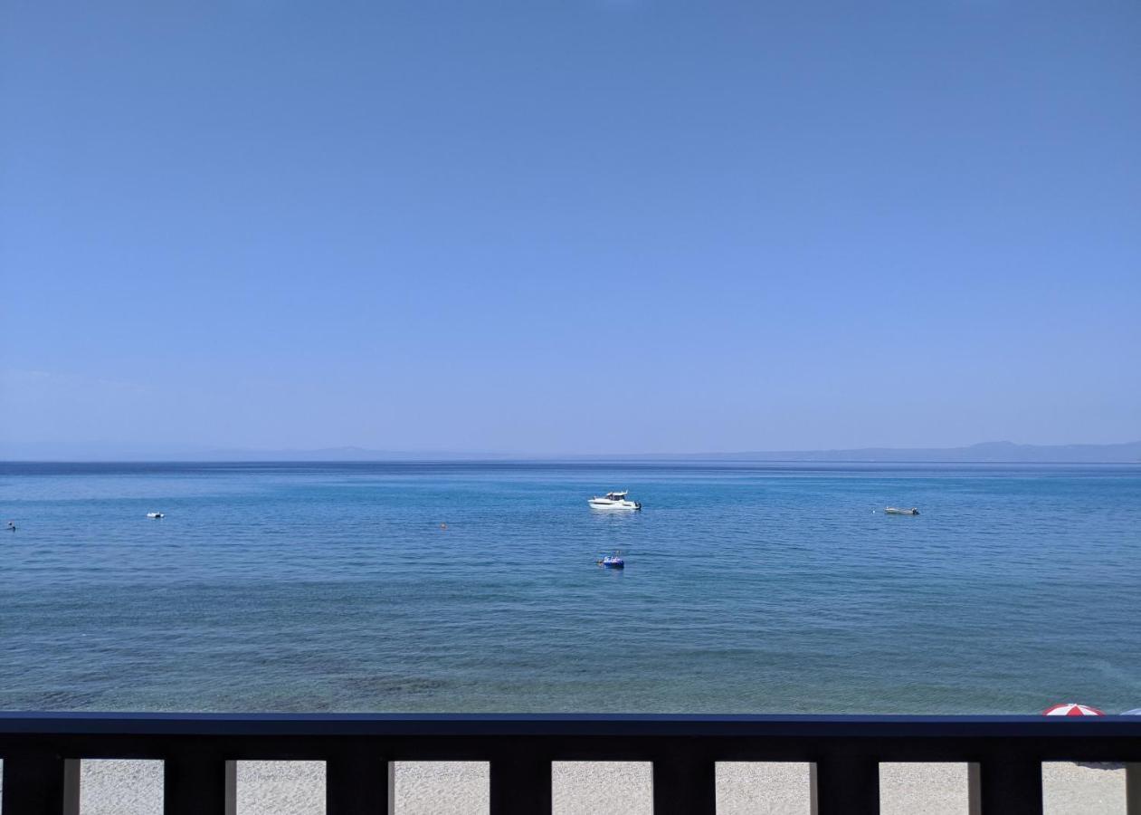 Seafront Apartment ペフコホリ エクステリア 写真