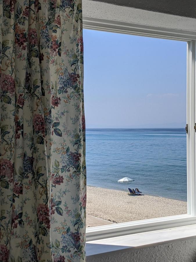 Seafront Apartment ペフコホリ エクステリア 写真