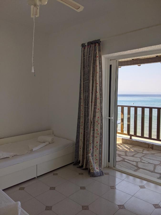 Seafront Apartment ペフコホリ エクステリア 写真