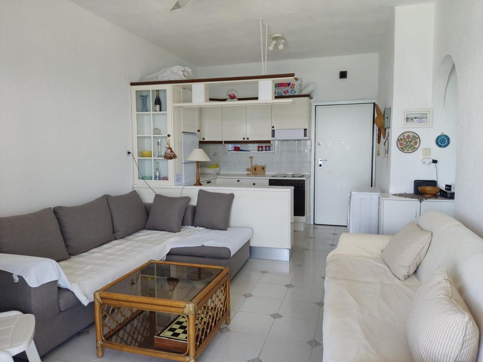 Seafront Apartment ペフコホリ エクステリア 写真